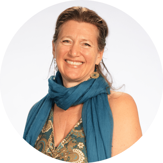 Dr. Arielle Schwartz Headshot